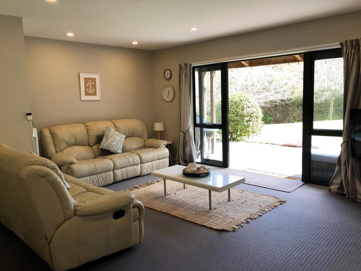 Villa Tranquil Family Retreat à Akaroa Extérieur photo