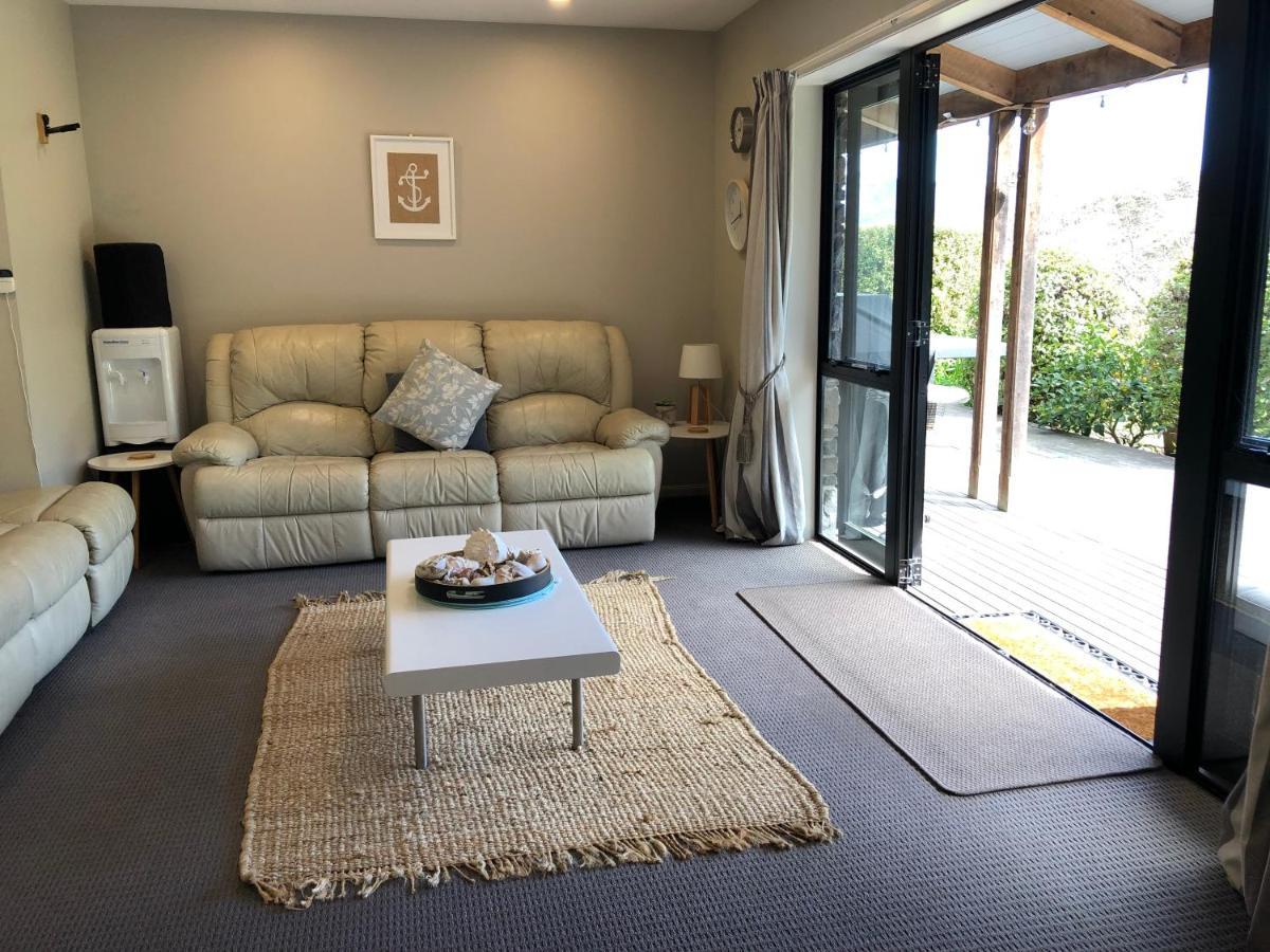 Villa Tranquil Family Retreat à Akaroa Extérieur photo